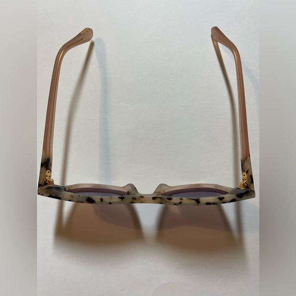KREWE Accessories Nwt Krewe Aubry Matte Oyster To Petal Womens Sunglasses Poshmark